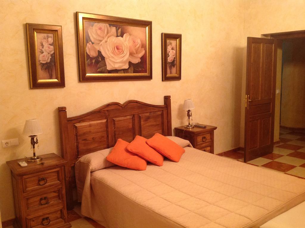 Hotel Julio Трухільйо Екстер'єр фото