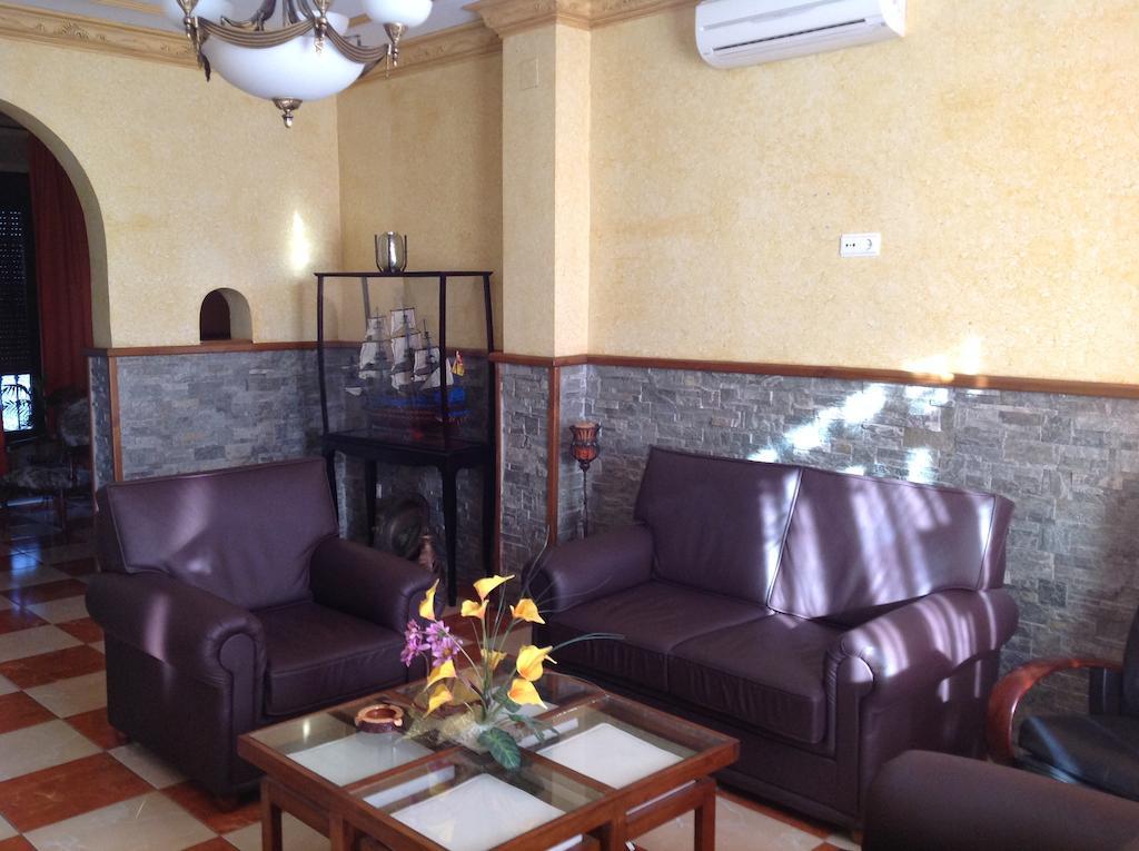 Hotel Julio Трухільйо Екстер'єр фото